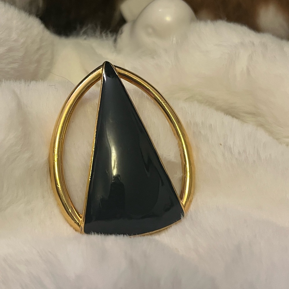 Monet Black and Gold tone Geometric Brooch